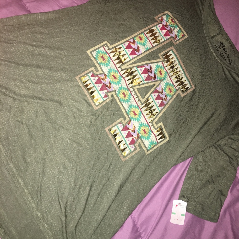 LA Green Top *NWT